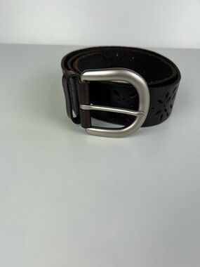 J.JILL DARK BROWN CUT OUT DESIGN BRUSHED SILVER HARDWARE SIZE S BELT